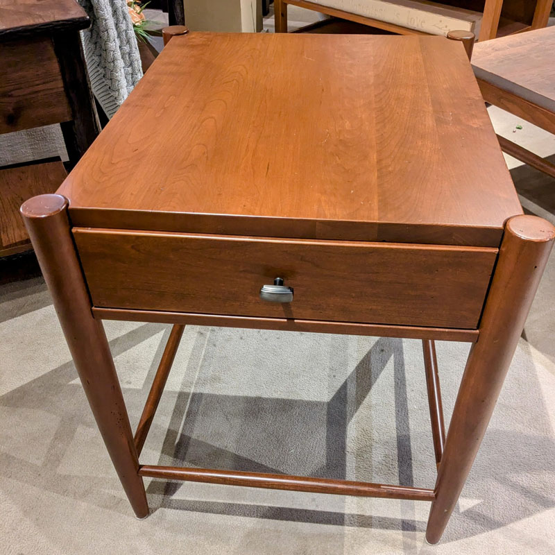 End Table  Clearance Showroom